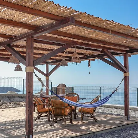 Blue Heaven Kerami Casa vacanze *