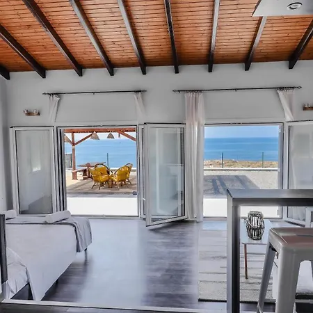 Blue Heaven Kerami Ferienhaus