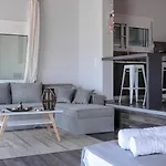 펜션 Blue Heaven Kerami *