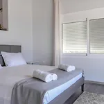 펜션 Blue Heaven Kerami 아크앤젤로스